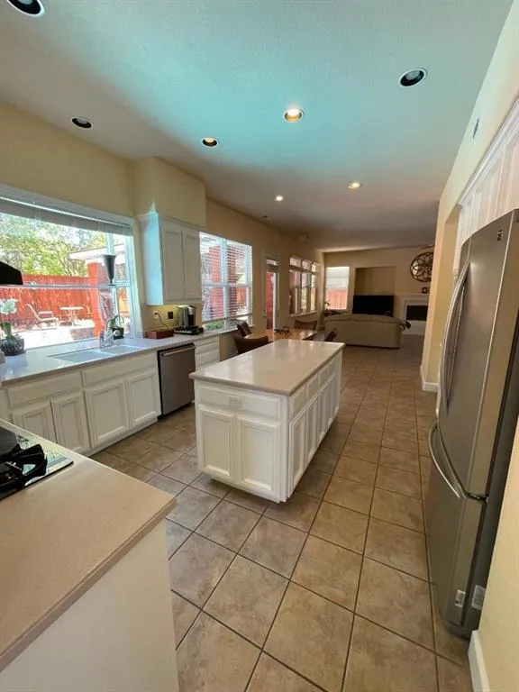 19122 Legend Court Morgan Hill, CA 95037