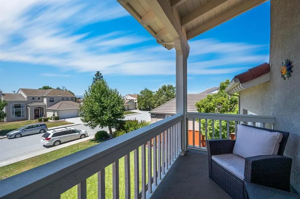 19122 Legend Court Morgan Hill, CA 95037