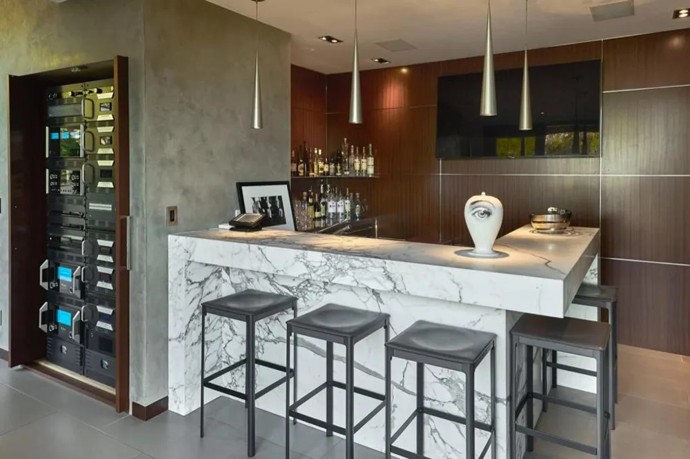 24301 Elise Court Los Altos Hills, CA 94024