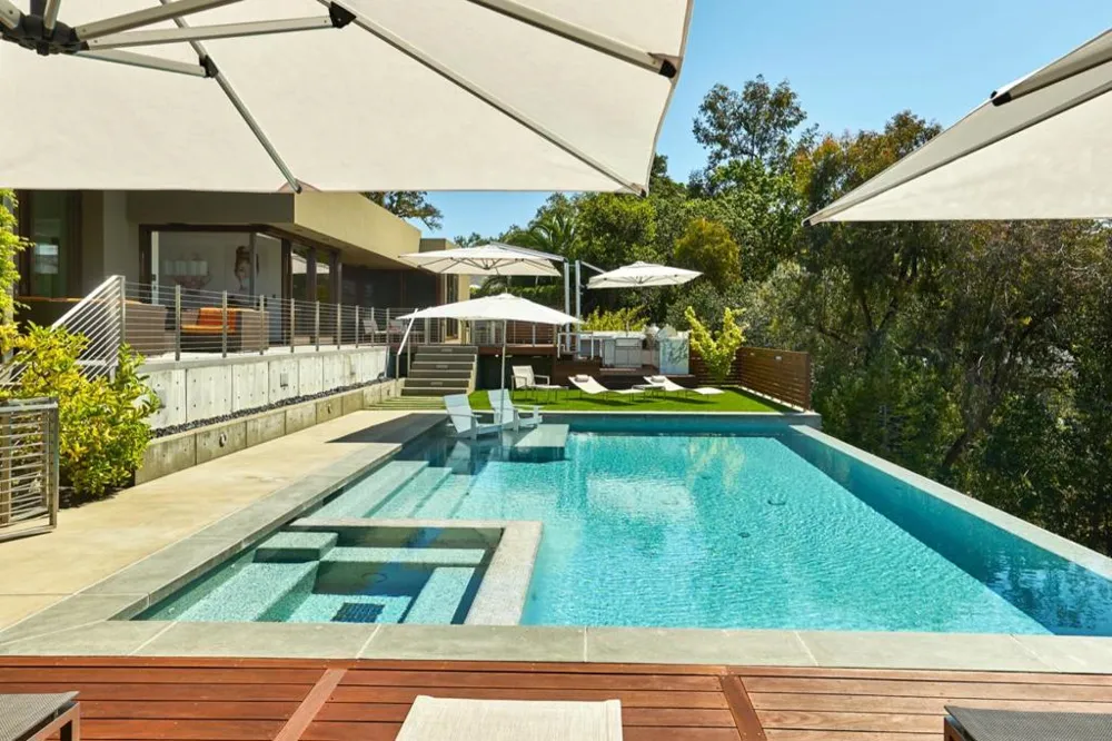 24301 Elise Court Los Altos Hills, CA 94024