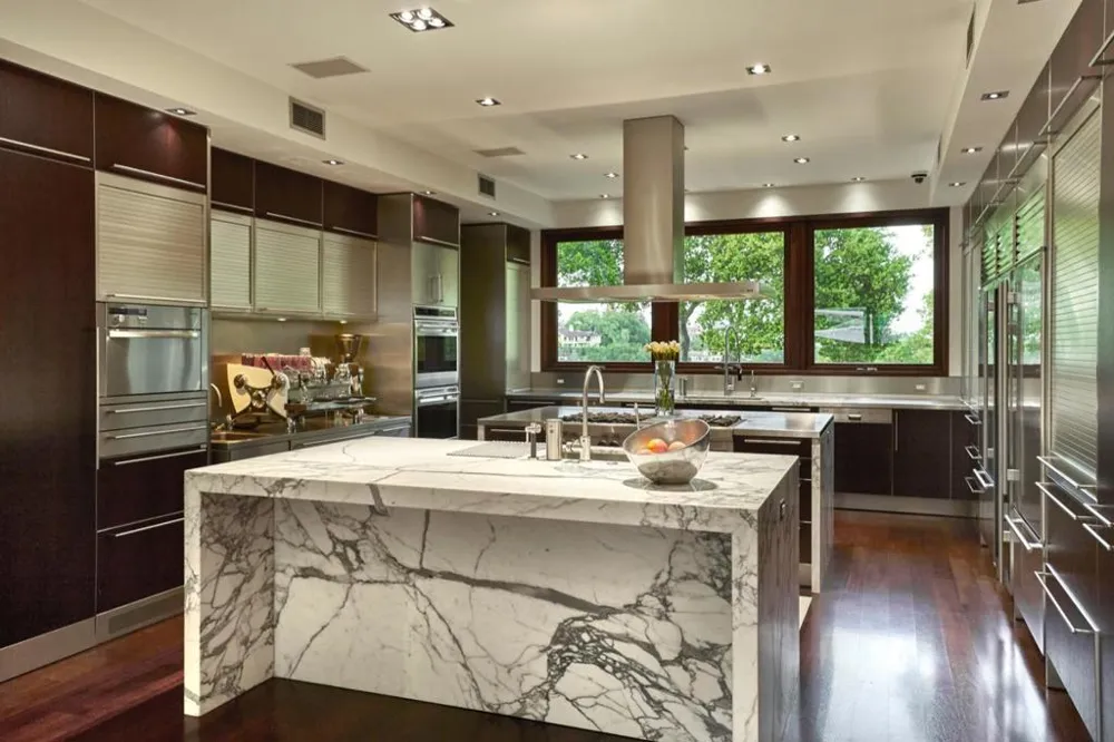 24301 Elise Court Los Altos Hills, CA 94024