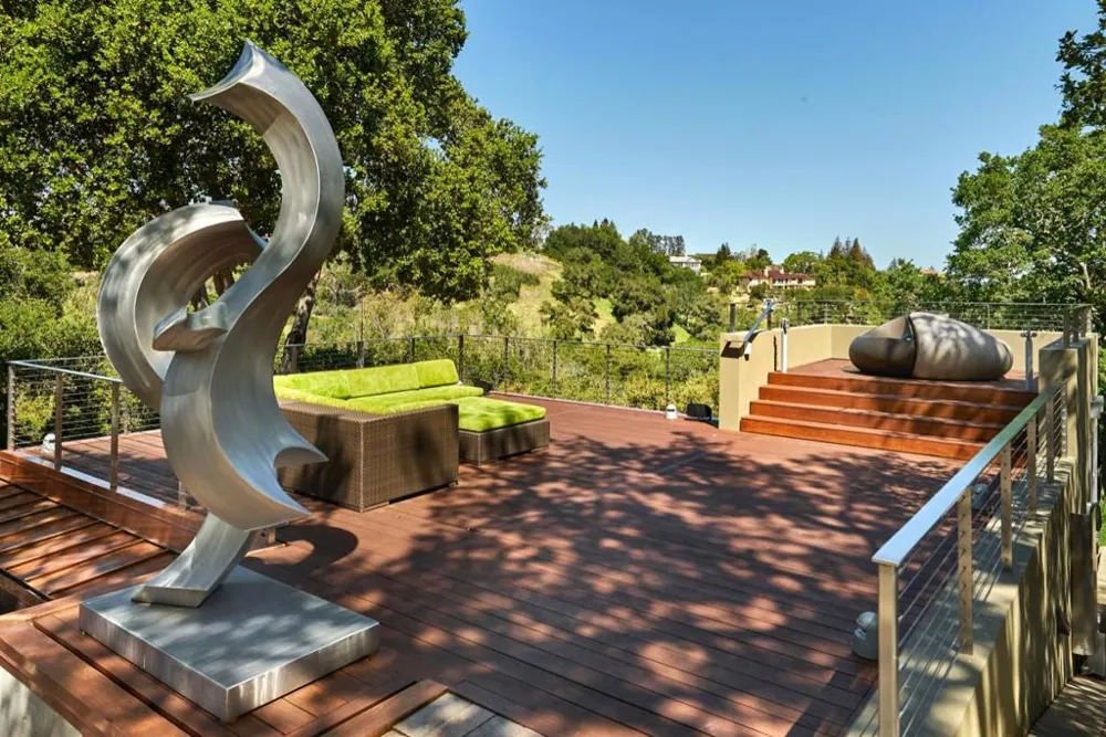 24301 Elise Court Los Altos Hills, CA 94024