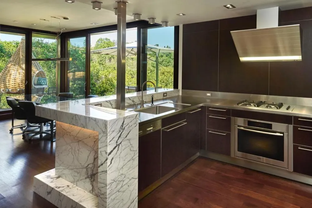 24301 Elise Court Los Altos Hills, CA 94024
