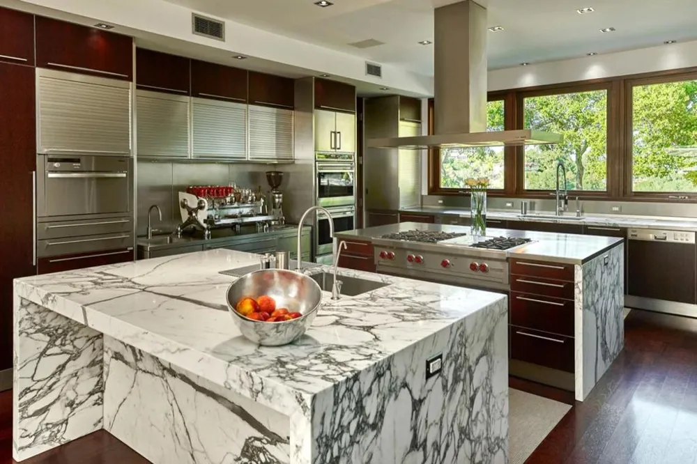 24301 Elise Court Los Altos Hills, CA 94024