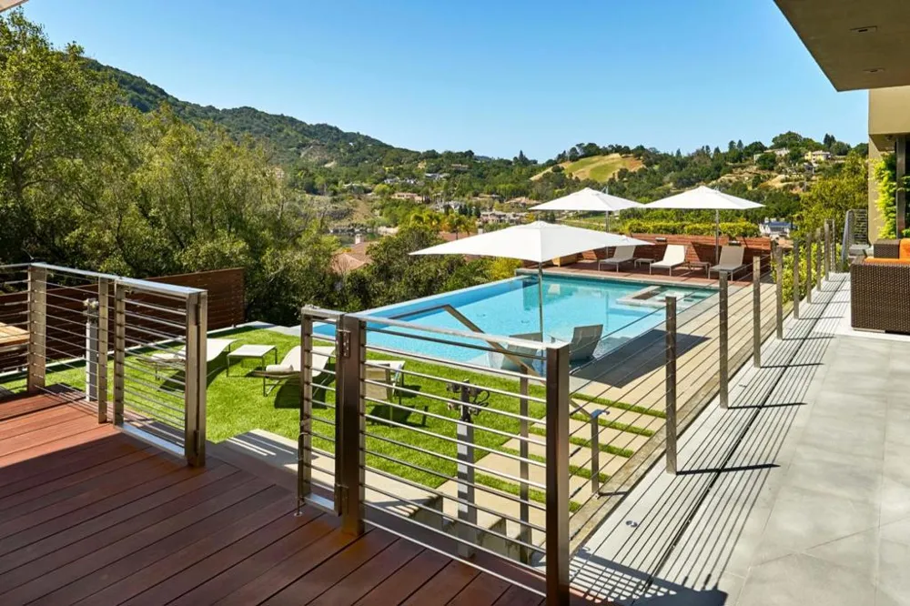 24301 Elise Court Los Altos Hills, CA 94024