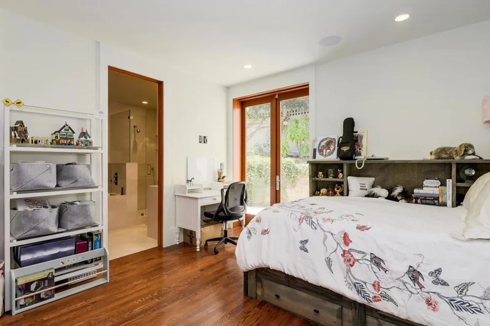 848 Nash Road Los Altos, CA 94024