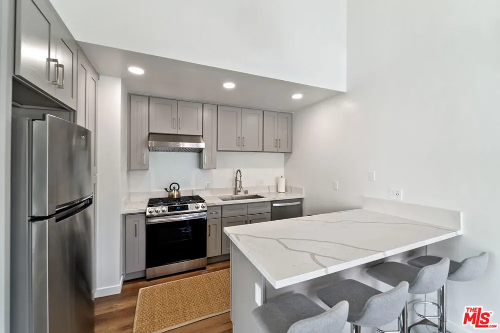 213 17th Street #A Huntington Beach, CA 92648