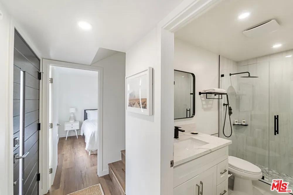 213 17th Street #A Huntington Beach, CA 92648