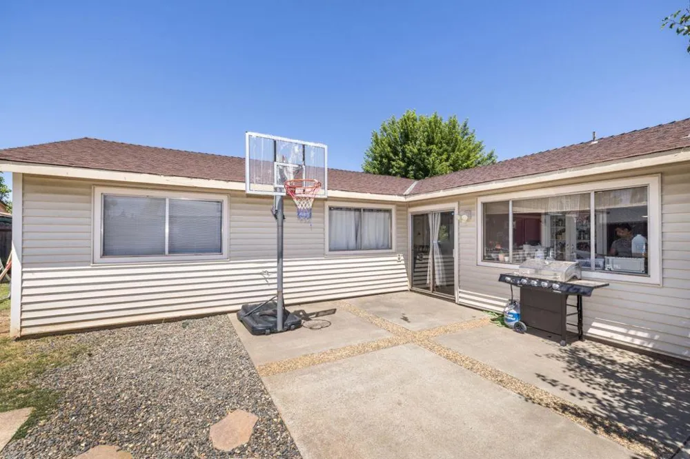 Address Not Shown Sacramento, CA 95827