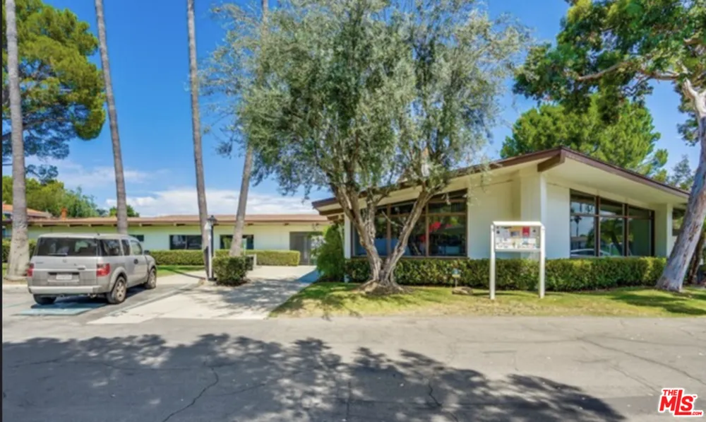 199 CHEROKEE Topanga, CA 90290