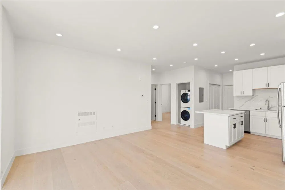 3548 Pierce Street San Francisco, CA 94123