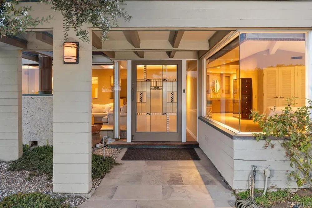 100 10th Street Del Mar, CA 92014