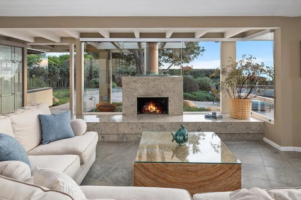 100 10th Street Del Mar, CA 92014