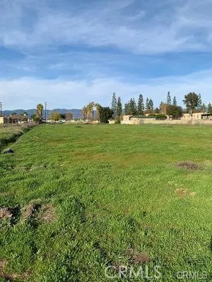 405 W Merrill Avenue Rialto, CA 92376