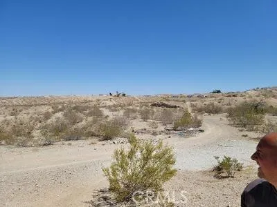 8 Henderson Street Barstow, CA 92311