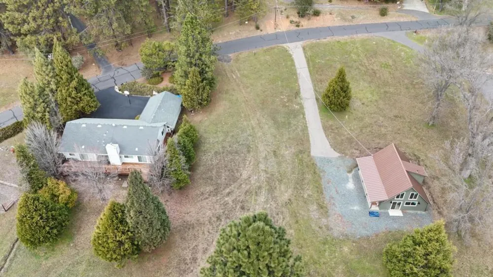 20805 McKinley Groveland, CA 95321