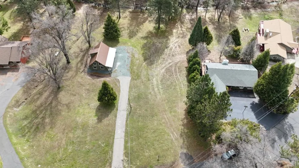 20805 McKinley Groveland, CA 95321