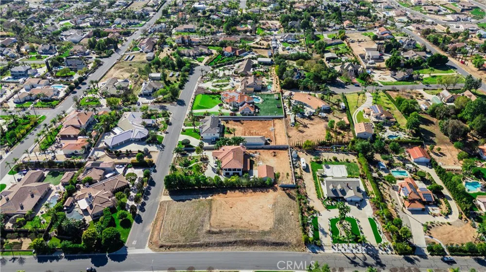 16460 Landon Court Riverside, CA 92504