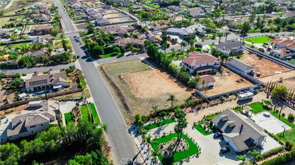 16460 Landon Court Riverside, CA 92504
