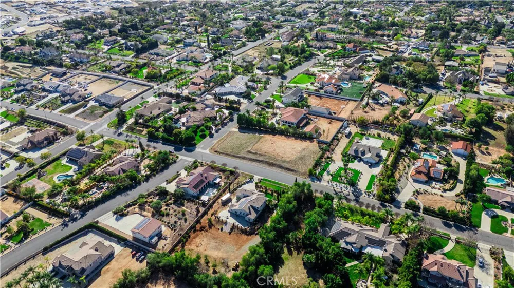 16460 Landon Court Riverside, CA 92504