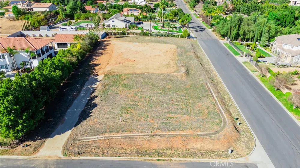 16460 Landon Court Riverside, CA 92504