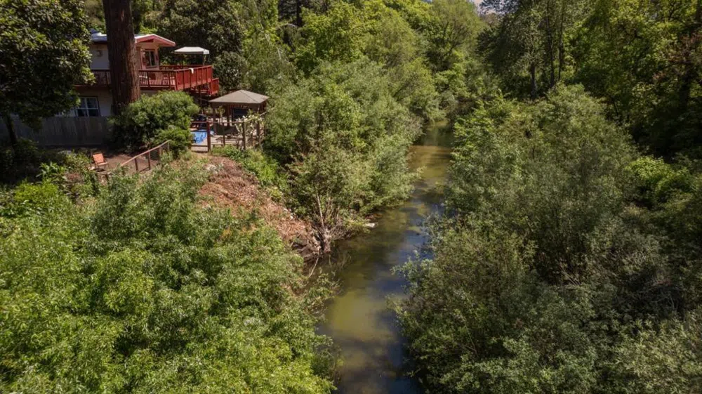 460 River Road Felton, CA 95018