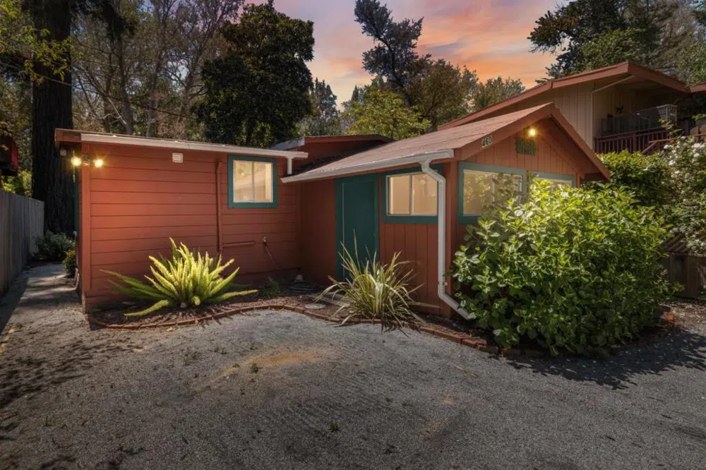 460 River Road Felton, CA 95018