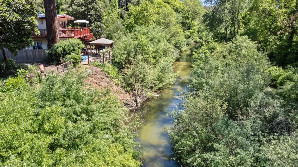 460 River Road Felton, CA 95018