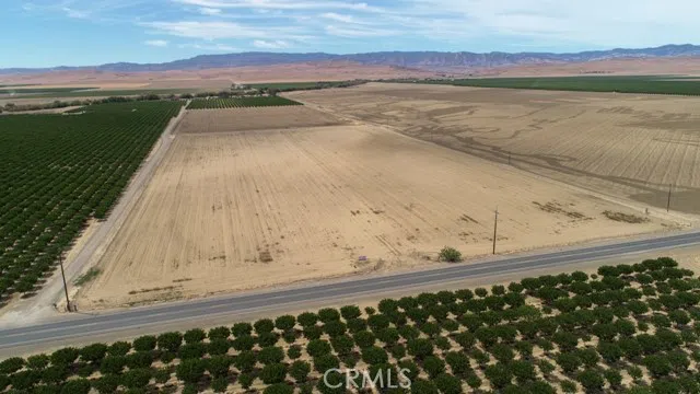 W Jayne Avenue Coalinga, CA 93210