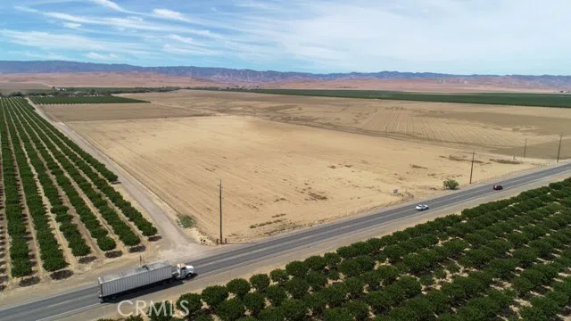 W Jayne Avenue Coalinga, CA 93210