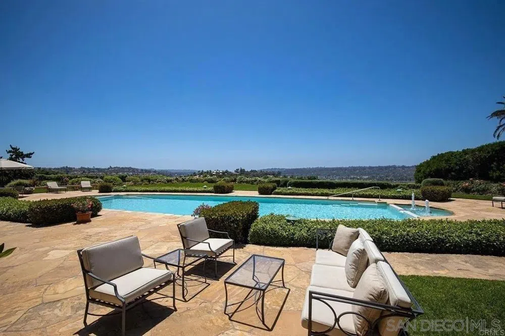 14716 Ladys Secret Drive Rancho Santa Fe, CA 92067