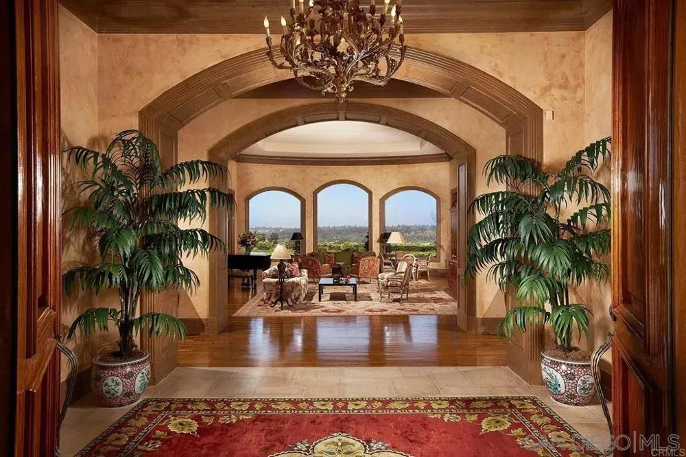 14716 Ladys Secret Drive Rancho Santa Fe, CA 92067