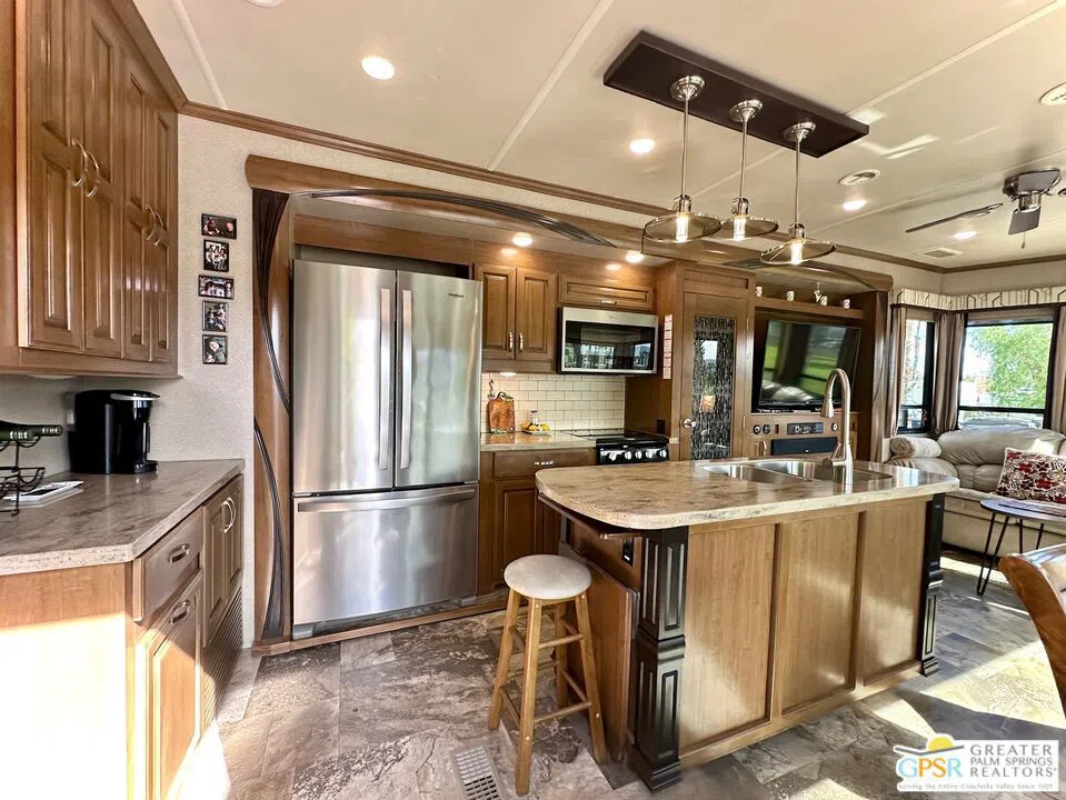 69801 Ramon Road #257 Cathedral City, CA 92234