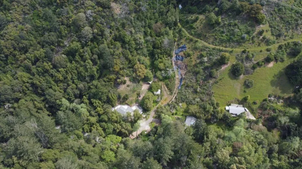 16503 Sanborn Road Saratoga, CA 95070