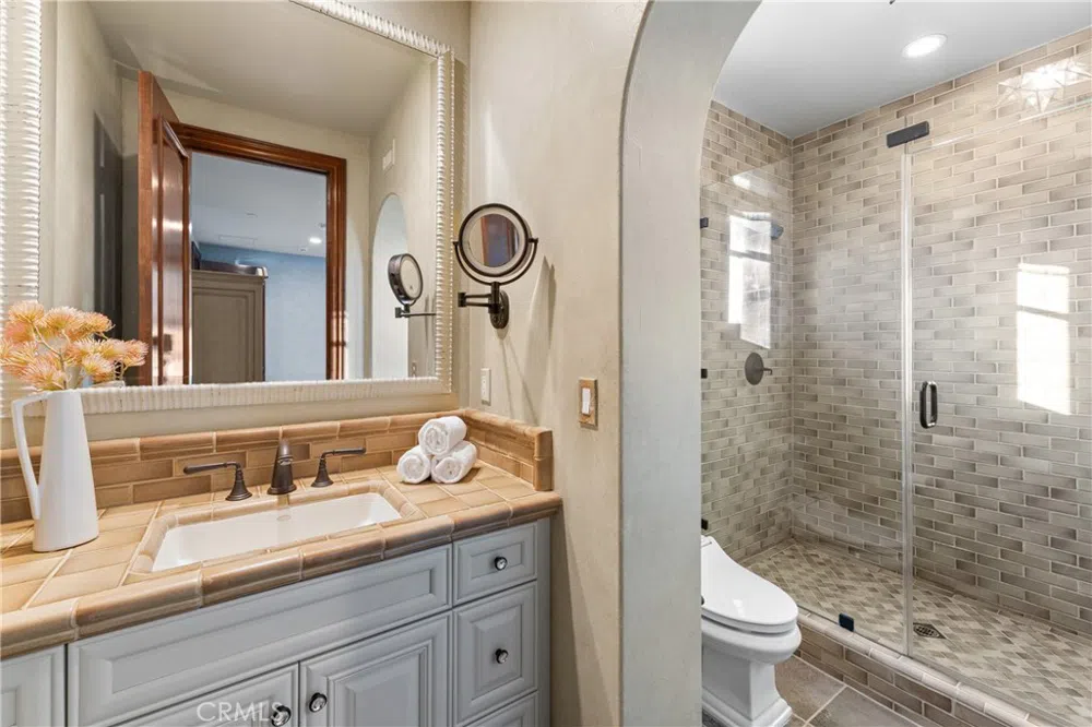 16 Shore Walk Newport Coast, CA 92657