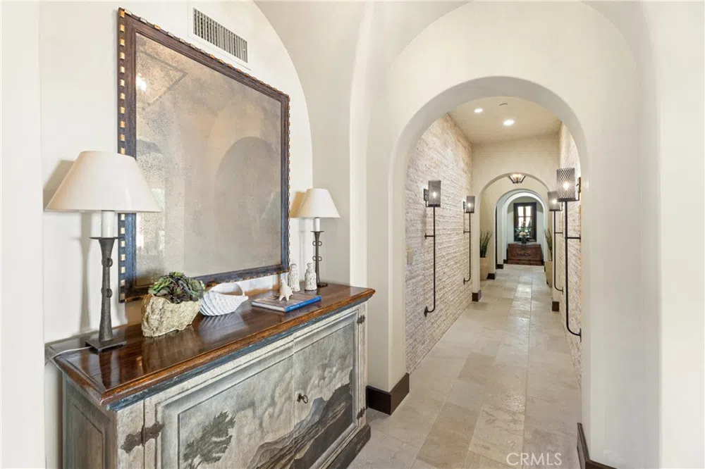 16 Shore Walk Newport Coast, CA 92657