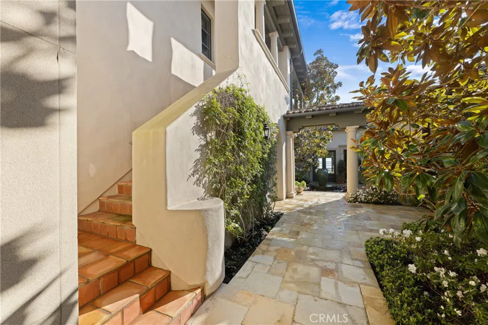 16 Shore Walk Newport Coast, CA 92657