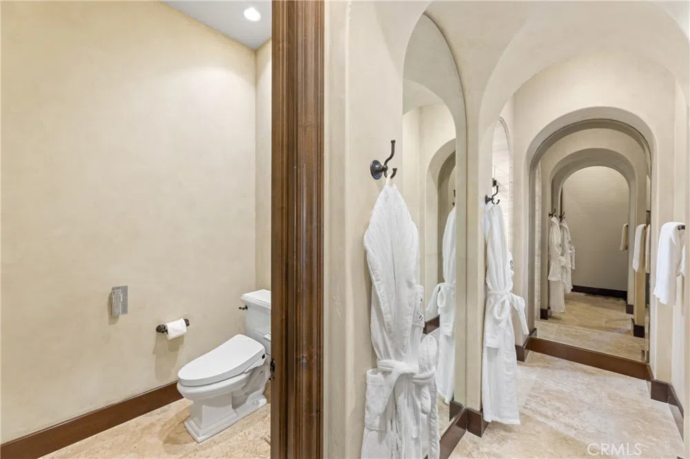 16 Shore Walk Newport Coast, CA 92657