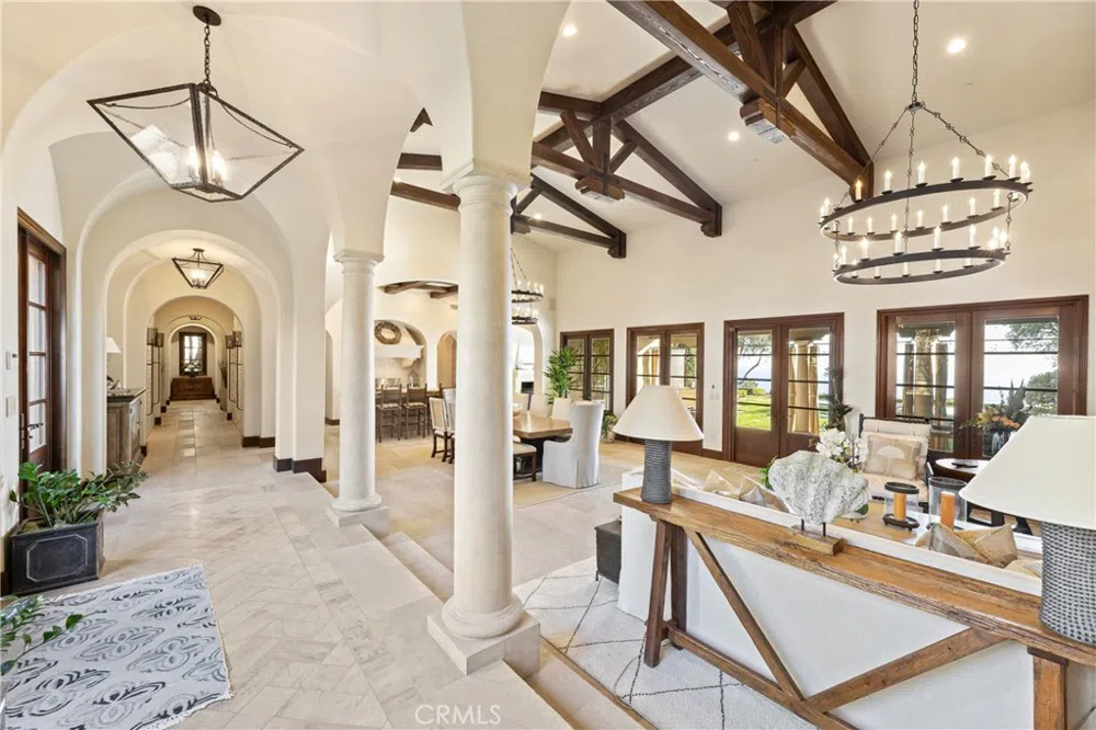 16 Shore Walk Newport Coast, CA 92657
