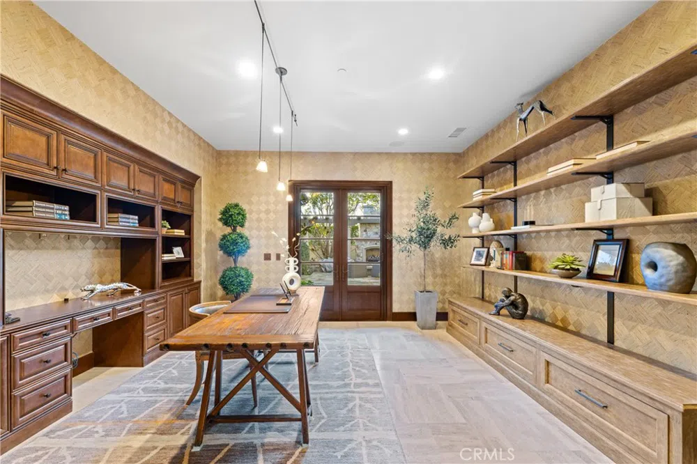 16 Shore Walk Newport Coast, CA 92657