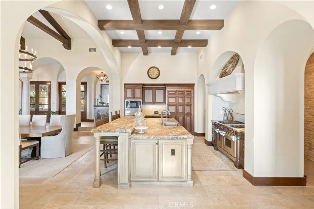 16 Shore Walk Newport Coast, CA 92657