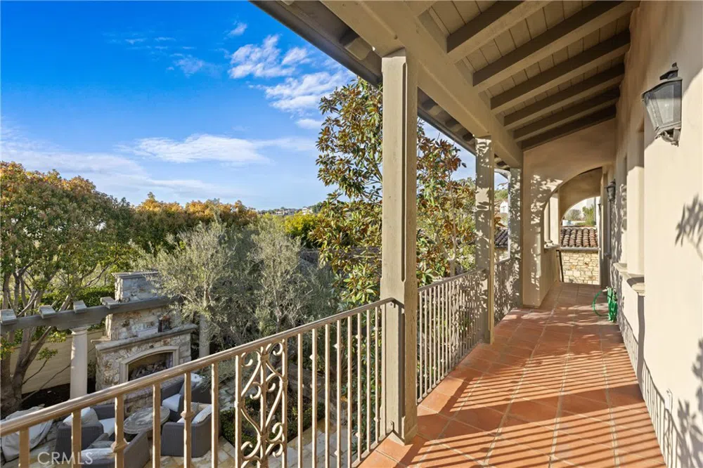 16 Shore Walk Newport Coast, CA 92657