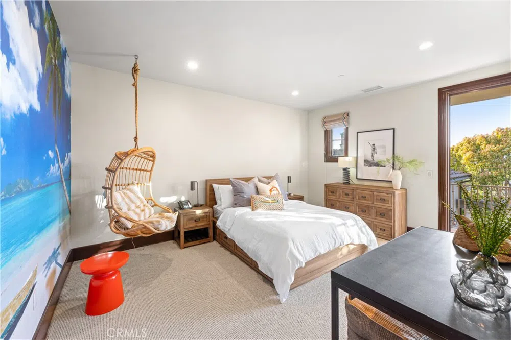 16 Shore Walk Newport Coast, CA 92657