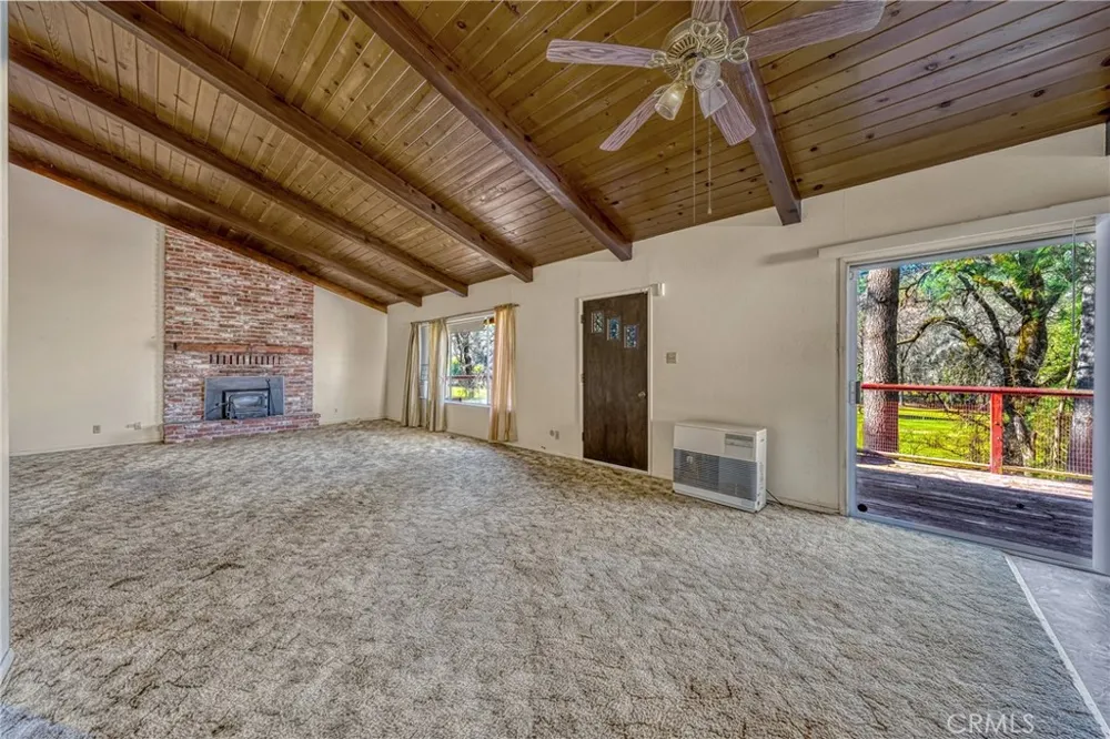 16345 Tee Road Cobb, CA 95426