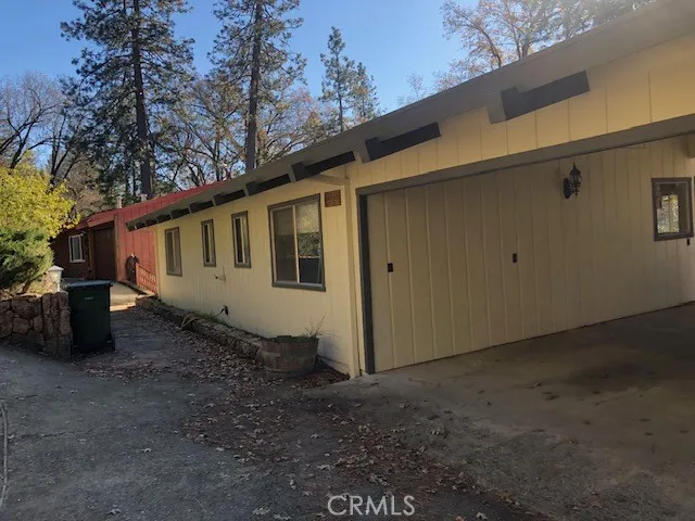 16345 Tee Road Cobb, CA 95426