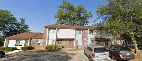 351 Fairview Ave