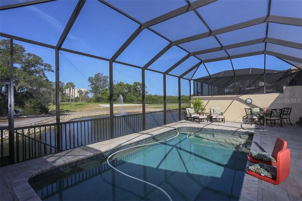 2319 HARBOUR OAKS DRIVE Longboat Key, FL 34228