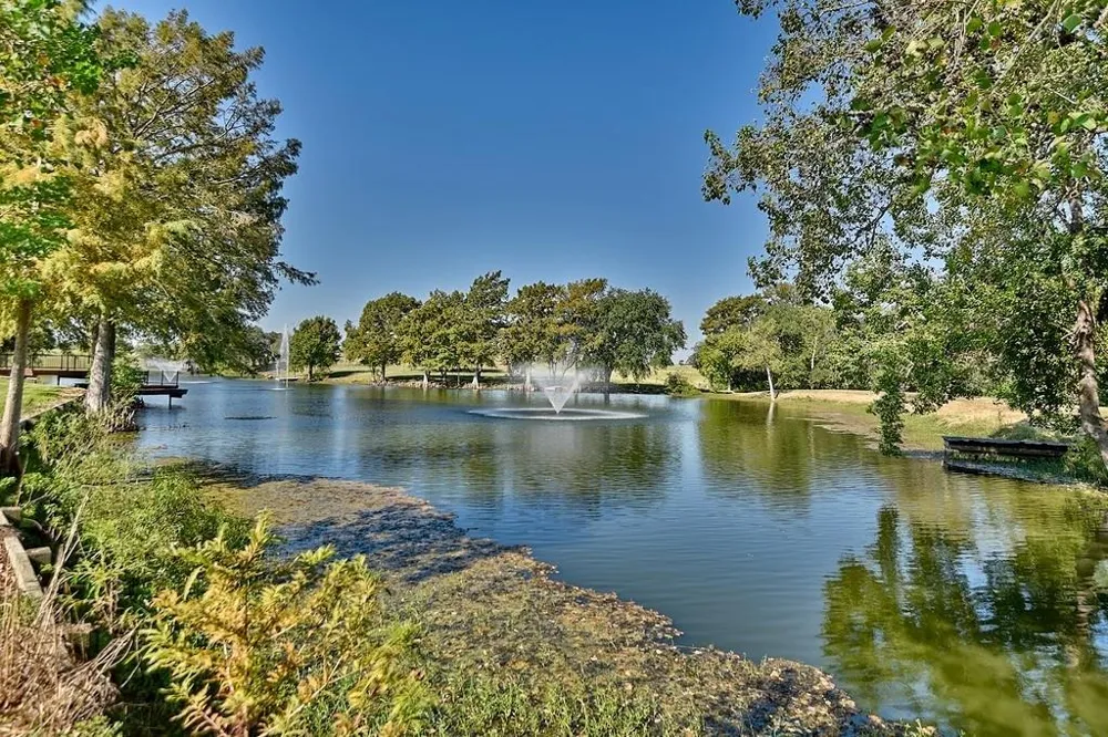 10777 Mazoch Road Weimar, TX 78962
