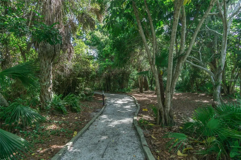 101 WOODLAND PLACE Osprey, FL 34229