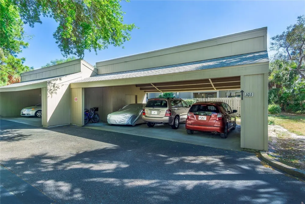 101 WOODLAND PLACE Osprey, FL 34229